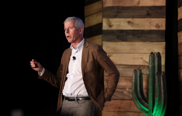 锦牛网 特朗普下令重启核试验，美官员称暂不含核爆炸